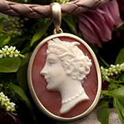 女神ヘラのカメオネックレス
