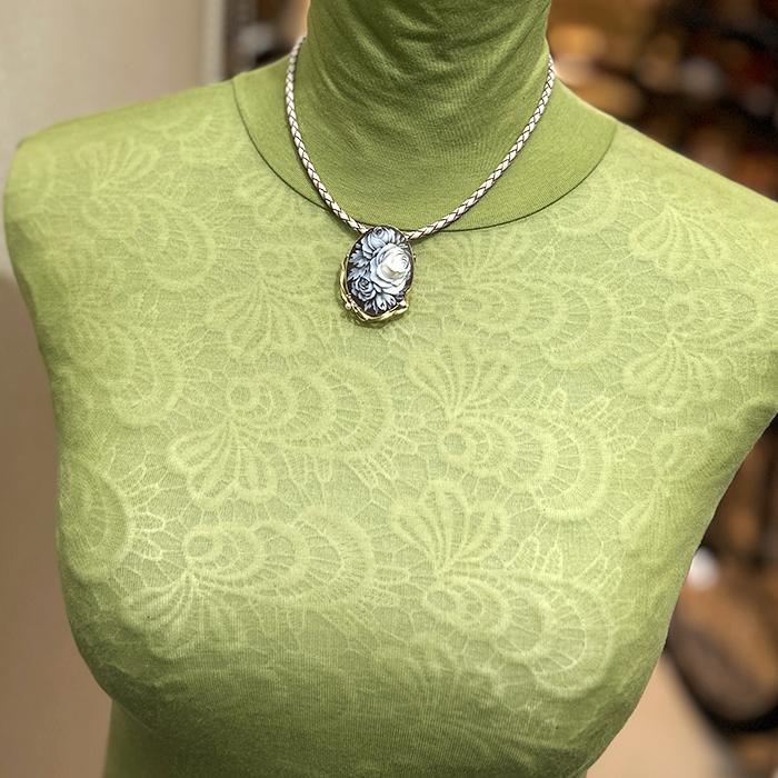 �K�N�̉Ԃ��������ꂽ�V�F���J���I�u���[�`���l�b�N���X 18���v���`�i�g �W�����j�[�j��