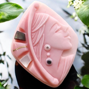 �C�^���A�����ƃ��U���I�E�����l�b���� �J���I���[�X �A�[�g�J���I������i