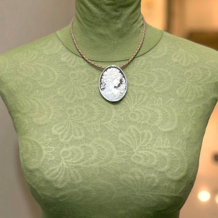 ���_�o�b�J���e�̑�Ԃ�ȃV�F���J���I �u���[�`���l�b�N���X 2WAY �V���o�[�g