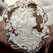 ���_�o�b�J���e �V�F���J���I �y���j�[�`�F�� �V���o�[�����g �W���R�j�A�t��