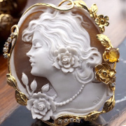 ���_�t���[�� �V�F���J���I �y���j�[�`�F�� �S�[���h�J���[�g �V�R�V�g�����t��