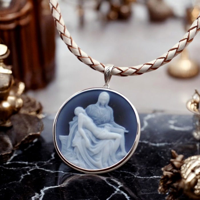 メノウカメオ ピエタ像 シルバーペンダント レザーネックレス付